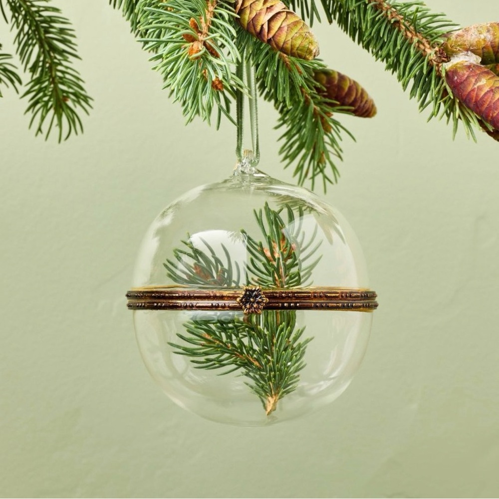 Hearth & Hand smooth hinged ornament.